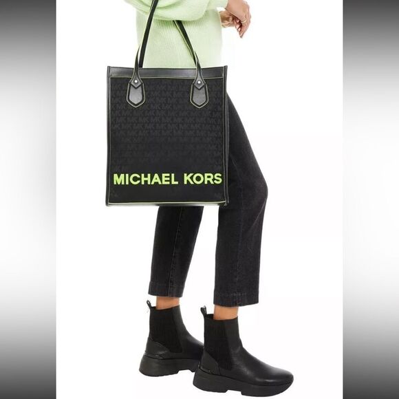 MICHAEL KORS Exclusive Bay Large Woven Canvas Tote Bag Black/green trimed - Picture 1 of 8